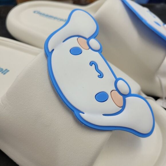 Brand New Sanrio Cinnamoroll Big Charm Slippers #001 Size: US 8.5 - Picture 7 of 10
